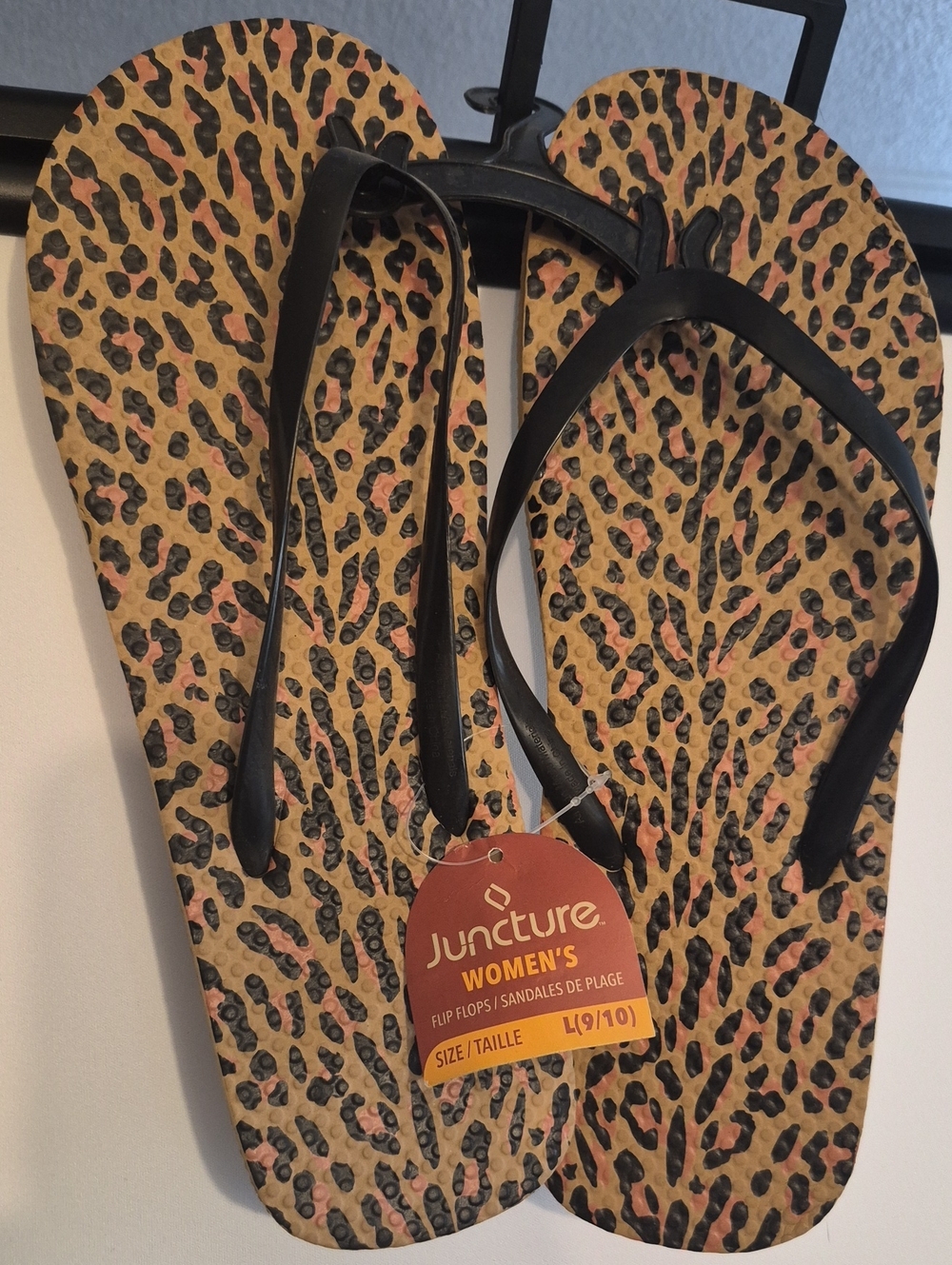 Suncture Women's Leopard Print Flip Flops - Black Straps